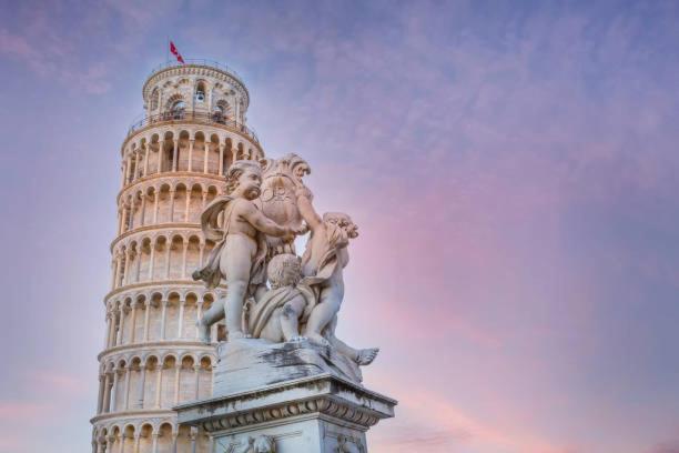 Pisa Center Train Station Hotel ภายนอก รูปภาพ