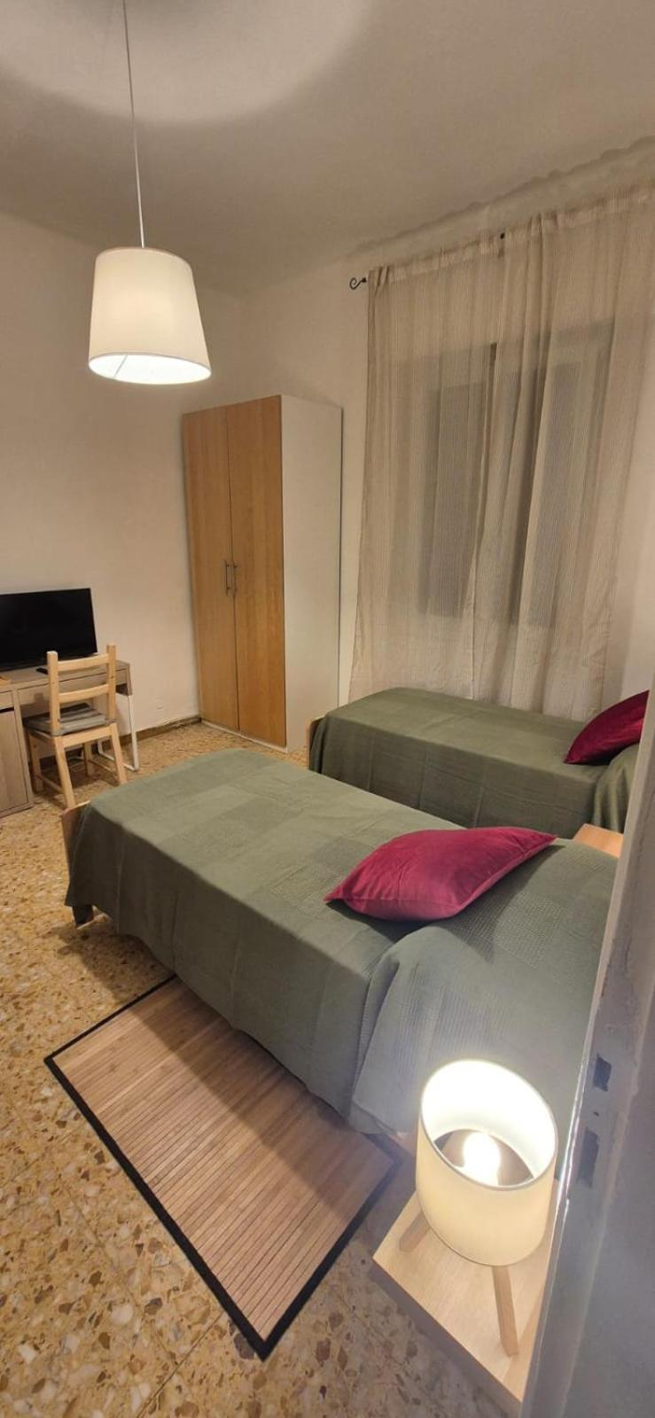 Pisa Center Train Station Hotel ภายนอก รูปภาพ
